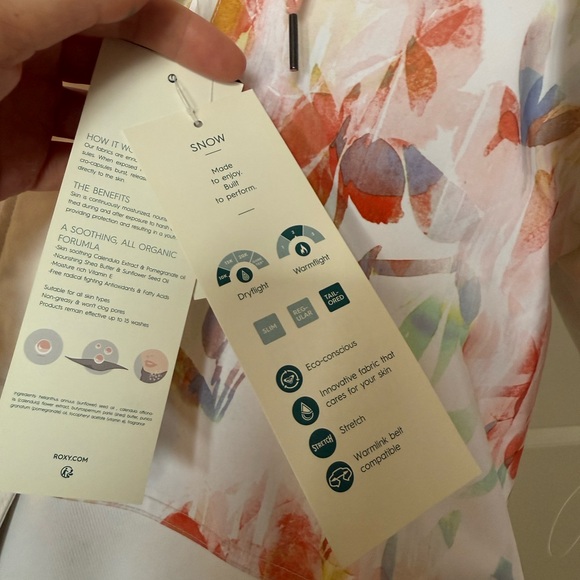 Roxy White and Pink Floral Ski Jacket - Picture 3 of 5